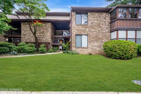 167 Amberly Drive, Manalapan, NJ 07726