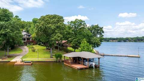 32 ASHWOOD LANE, TALLADEGA, AL 35160