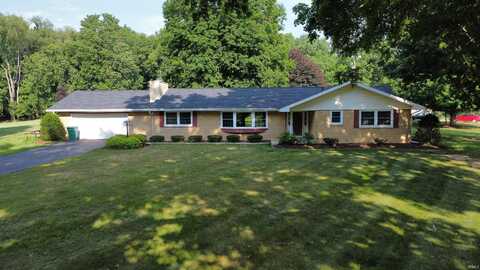 700 N Woodside Drive, Logansport, IN 46947