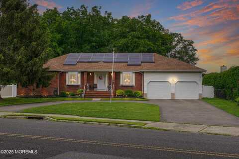 13 New Friendship Road, Howell, NJ 07731