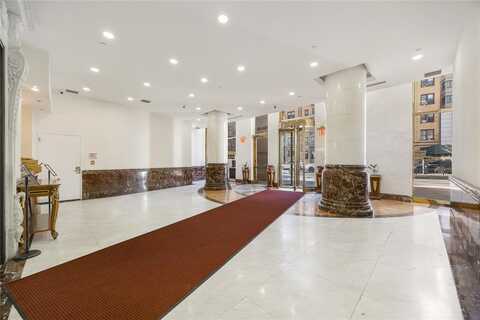133-38 Sanford Avenue, Flushing, NY 11355
