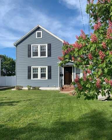 41 Prospect Avenue, Lynbrook, NY 11563