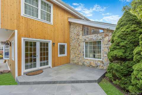 402 Johnson Avenue, Bohemia, NY 11716