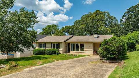2908 Crouchwood Road, Little Rock, AR 72207