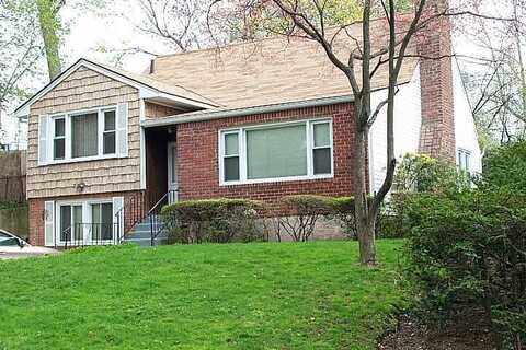 19 Preston Road, Great Neck, NY 11023