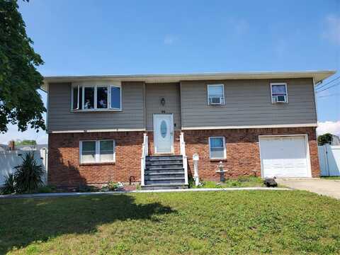 46 Sunrise Avenue, Lindenhurst, NY 11757