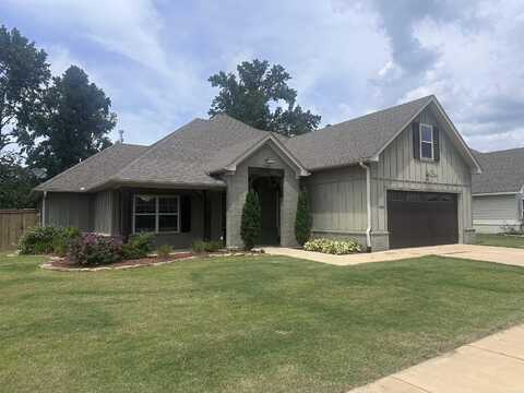4320 Sloan Drive, Bryant, AR 72002