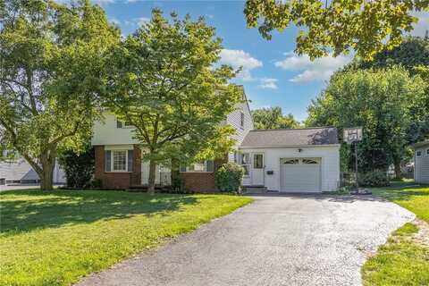 146 Cornwall Lane, Irondequoit, NY 14617