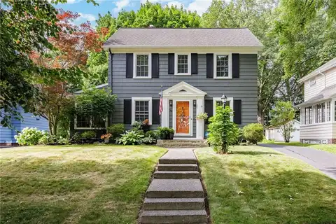 93 Monroe Parkway, Brighton, NY 14618