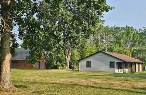 1992 Center Road, Carlton, NY 14411