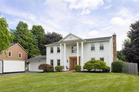 26 Kilkenny Ct, Perinton, NY 14450