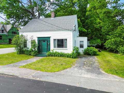 27 Lincoln Avenue, Gardiner, ME 04345