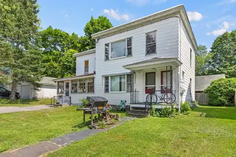 7 Haley Street, Lewiston, ME 04240