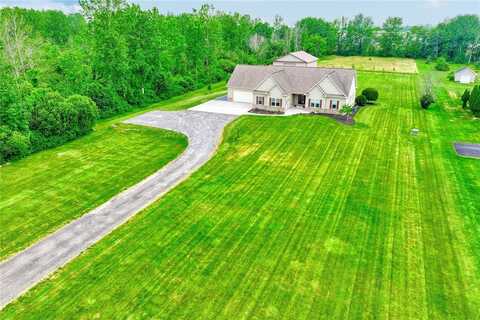 675 County Line Road, Webster, NY 14580