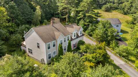 32 Kings Lane, Windham, ME 04062
