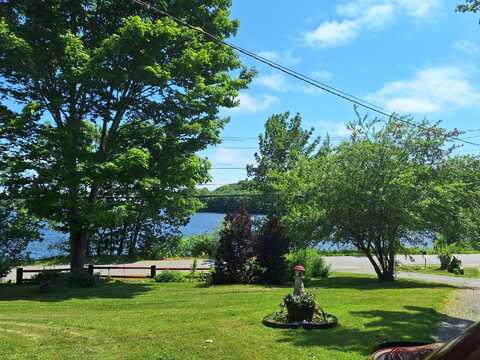 97 Robbins Road, Belfast, ME 04915