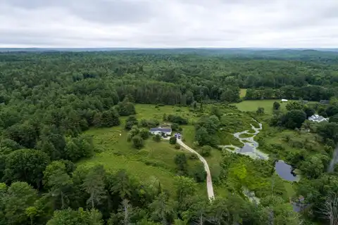 255 Chopps Cross Road, Woolwich, ME 04579
