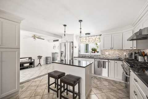 208 Long Sands Road, York, ME 03909