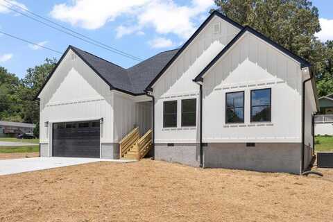 3205 Gleason Drive, Chattanooga, TN 37412