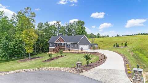 300 Dragging Canoe Drive, Jasper, TN 37347