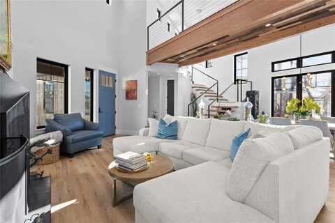 5082 Portage Way, Whitefish, MT 59937