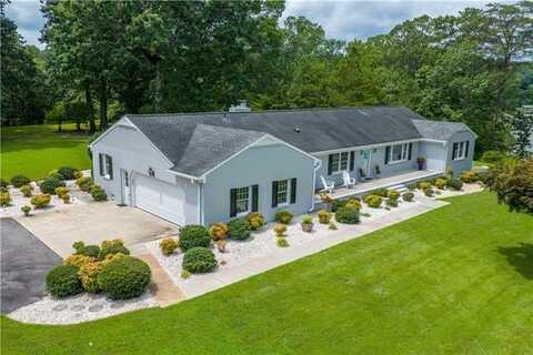 645 Blue Barn Rd, Wake, VA 23176