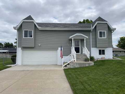2875 Fairlane Avenue, Columbus, NE 68601