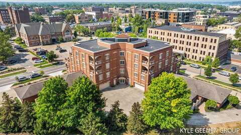 141 CENTRAL AVENUE, HOLLAND, MI 49423