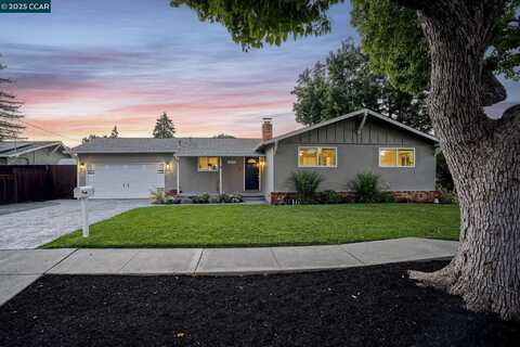3937 Majestic Dr, Concord, CA 94519