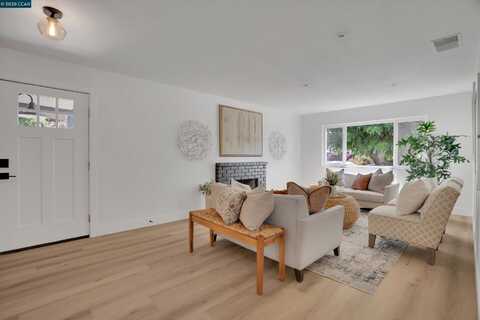 3577 Dumbarton St, Concord, CA 94519