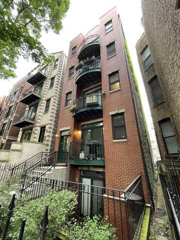 1528 N Hudson Avenue, Chicago, IL 60610