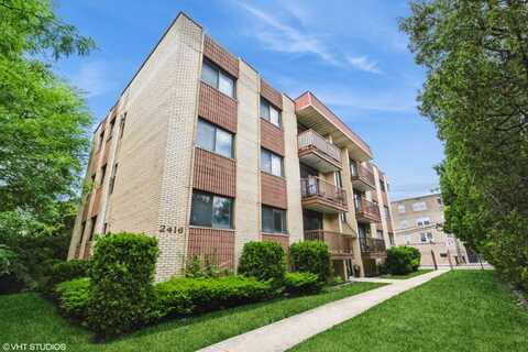 2416 W Foster Avenue, Chicago, IL 60625