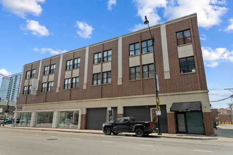 1600 N HALSTED Street, Chicago, IL 60614