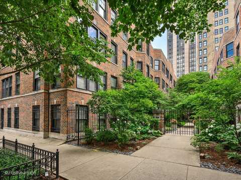 2319 N COMMONWEALTH Avenue, Chicago, IL 60614