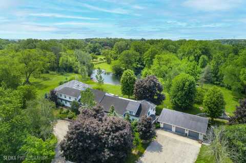 153 Algonquin Road, Barrington, IL 60010