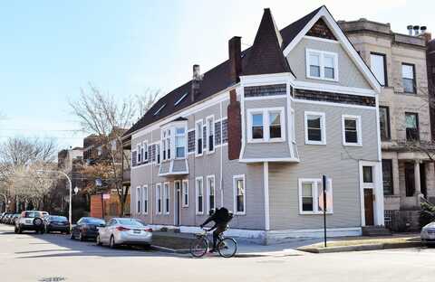 3425 N Seminary Avenue, Chicago, IL 60657