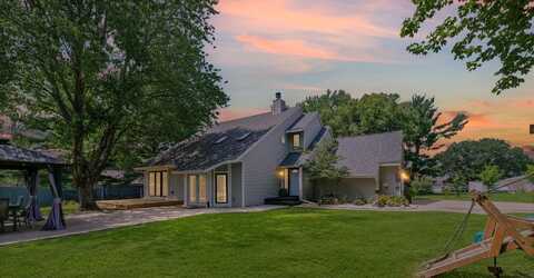 1196 Sandra Lane, Monticello, IL 61856