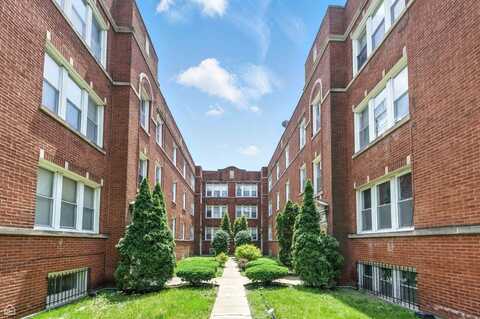 1301 E 71st Place, Chicago, IL 60619