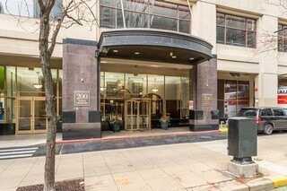 200 N Dearborn Street, Chicago, IL 60601