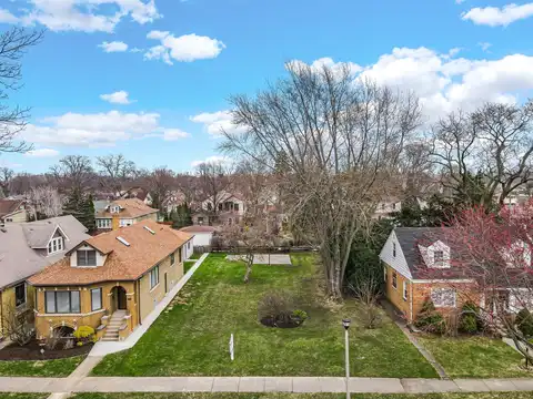 7825 Kolmar Avenue, Skokie, IL 60076