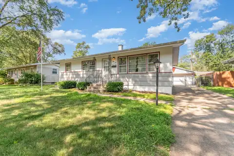 59 Indianwood Drive, Thornton, IL 60476