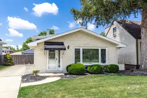 11538 S Leamington Avenue, Alsip, IL 60803