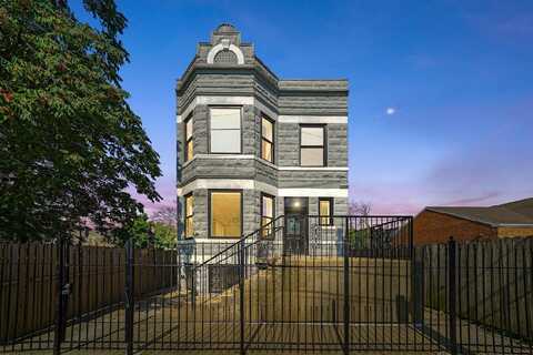 322 S Kostner Avenue, Chicago, IL 60624