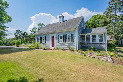 221 Church Street, Harwich, MA 02645