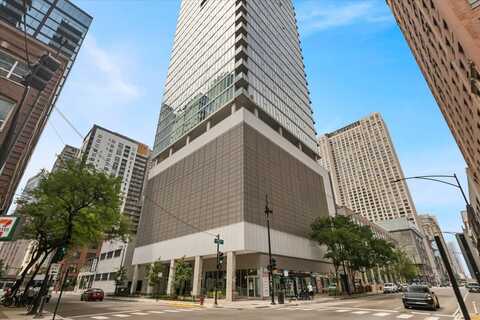 550 N Saint Clair Street, Chicago, IL 60611