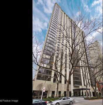 100 E Bellevue Place, Chicago, IL 60611