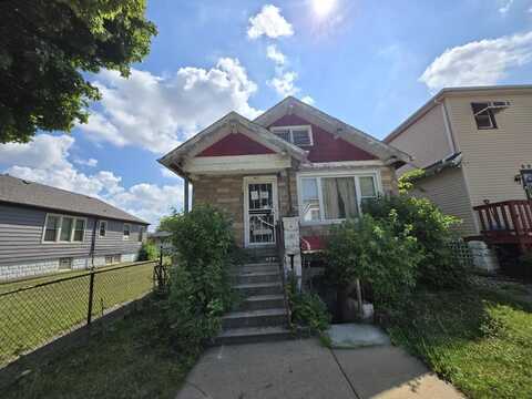 9927 S Lafayette Avenue, Chicago, IL 60628