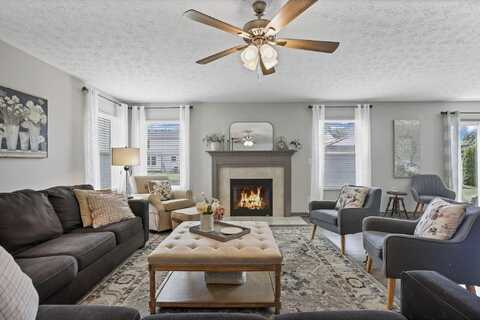 1228 Parsons Court, Pataskala, OH 43062