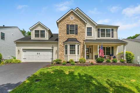 7187 Eventrail Drive, Powell, OH 43065