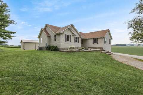 6825 Clearport Road SW, Lancaster, OH 43130